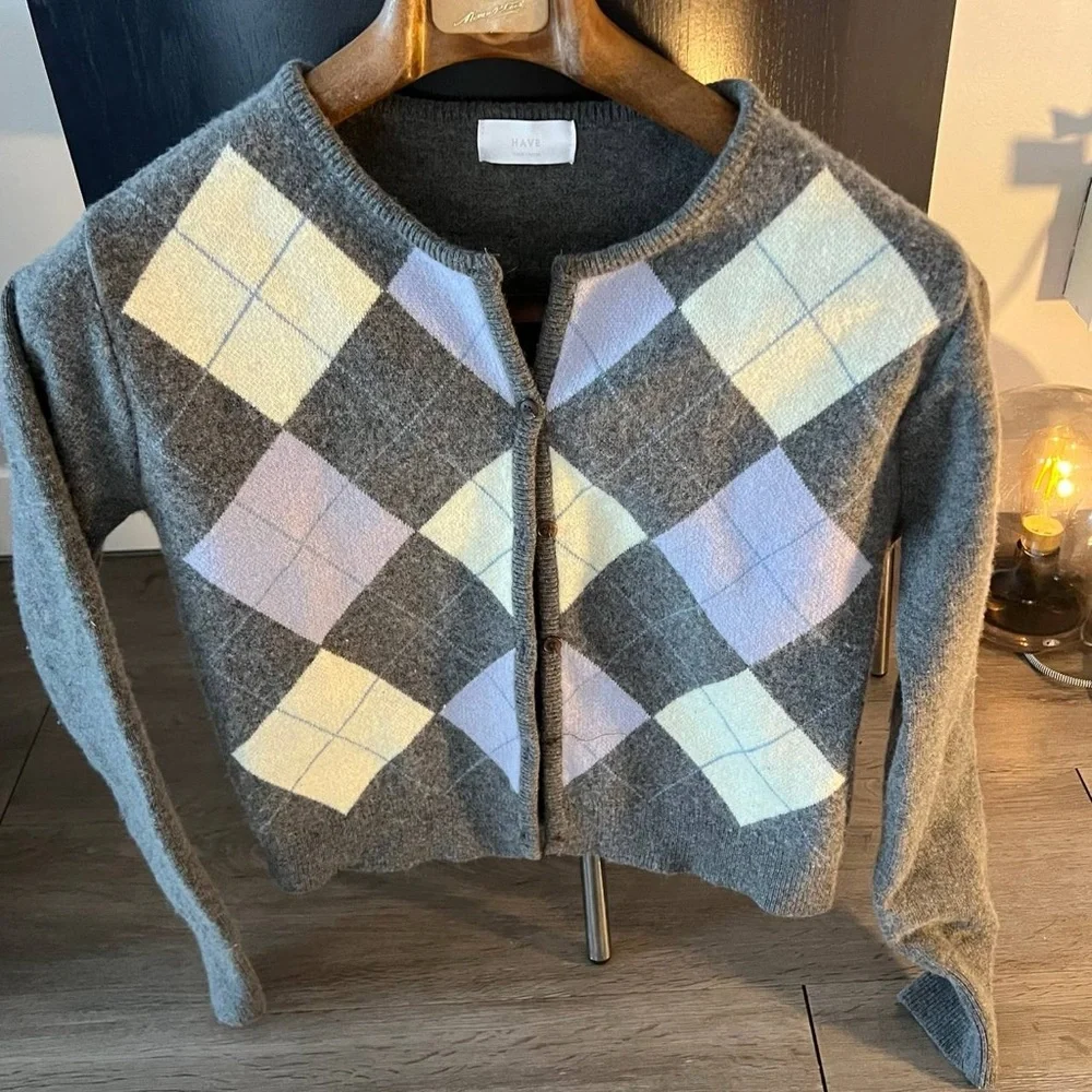 Have Argyle Knit Sweater in Gray and Cream - Picture 10 of 11
